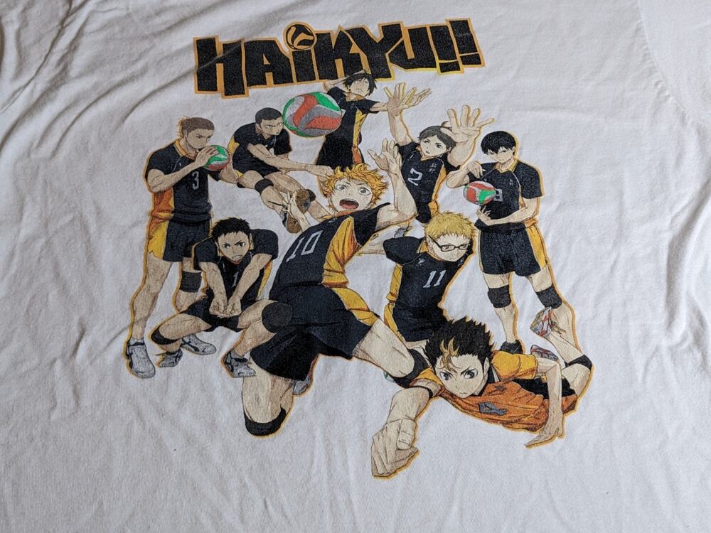 Haikyu Team Jump Fit T-Shirt Volleyball Size XL Hot Topic White Kids Juniors